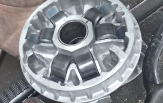 Apa Penyebab Motor Bergetar saat Dikendarai